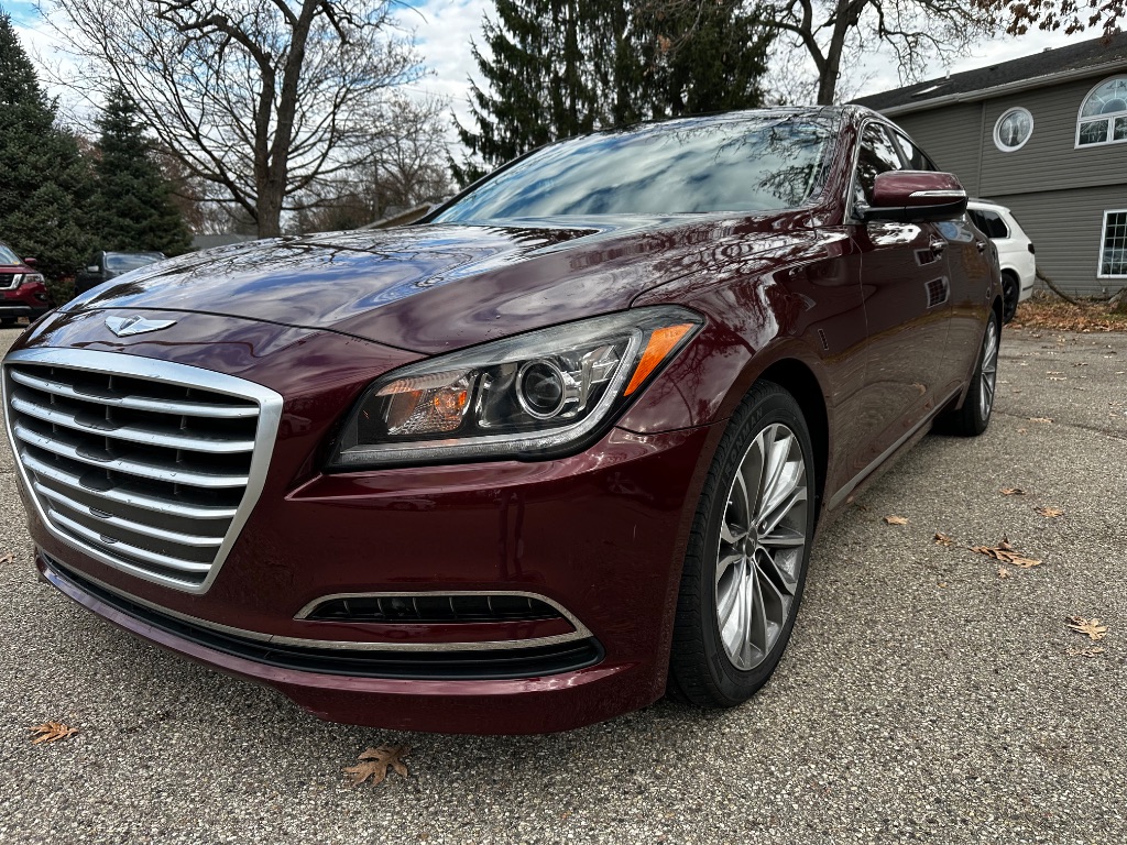 2015 Hyundai Genesis Base