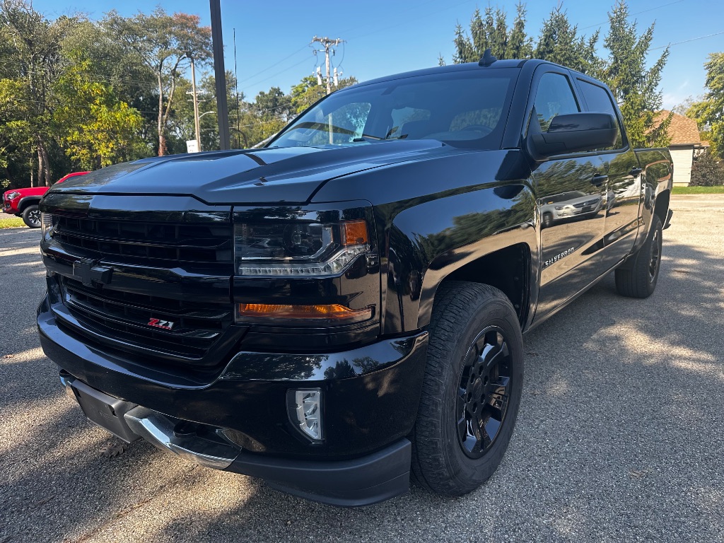 2017 Chevrolet Silverado 1500 LT's photo
